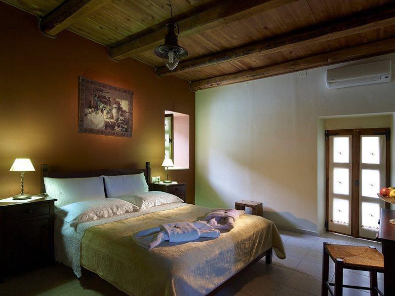 Petronikoli Traditional House Appartement Choudetsi