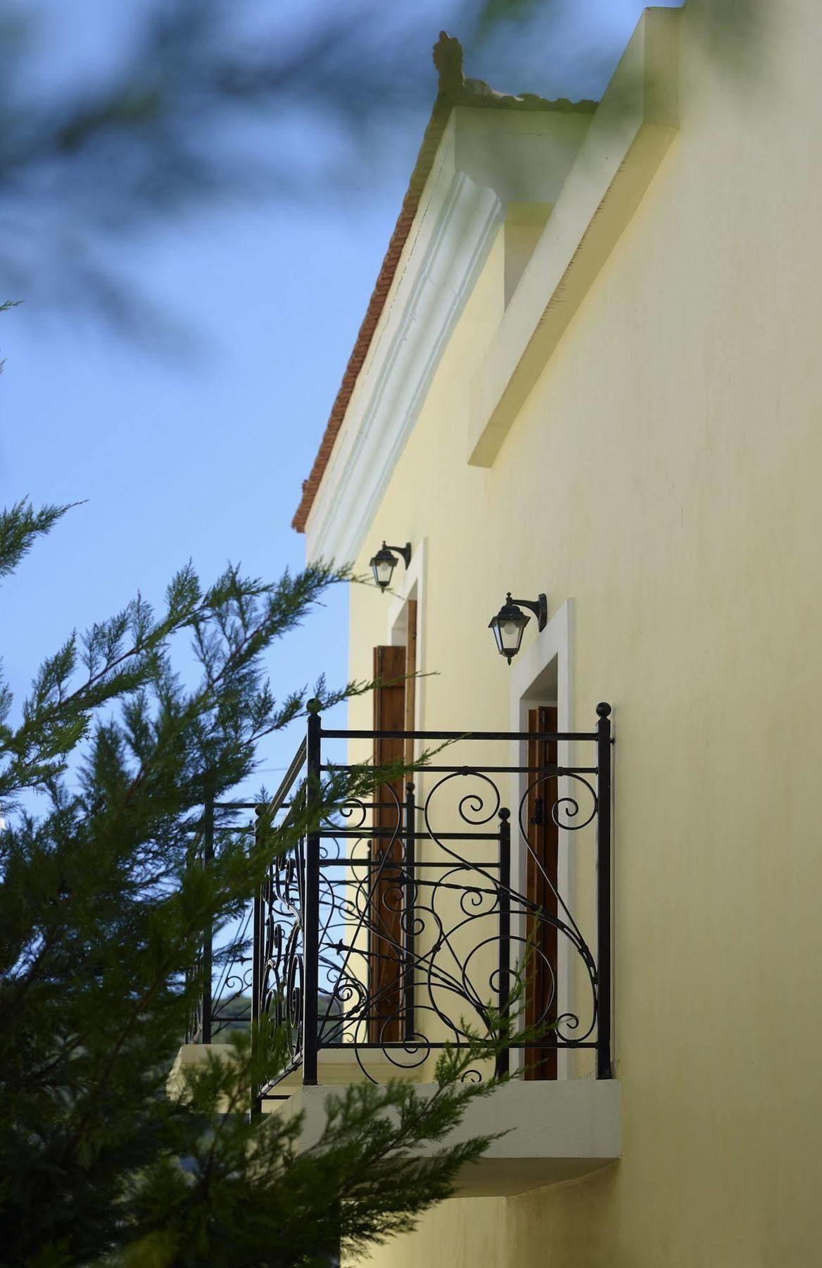 Petronikoli Traditional House